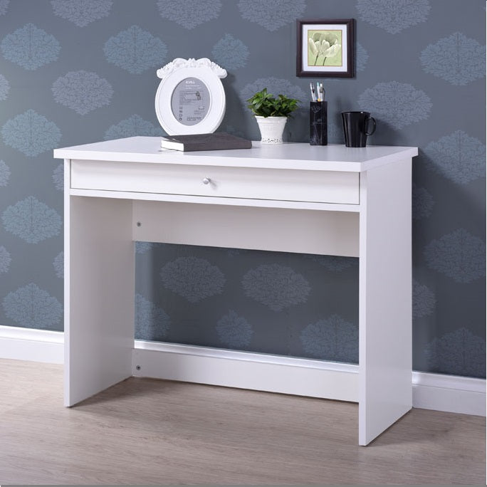 Gina White Desk Mulligans of Ballaghaderreen