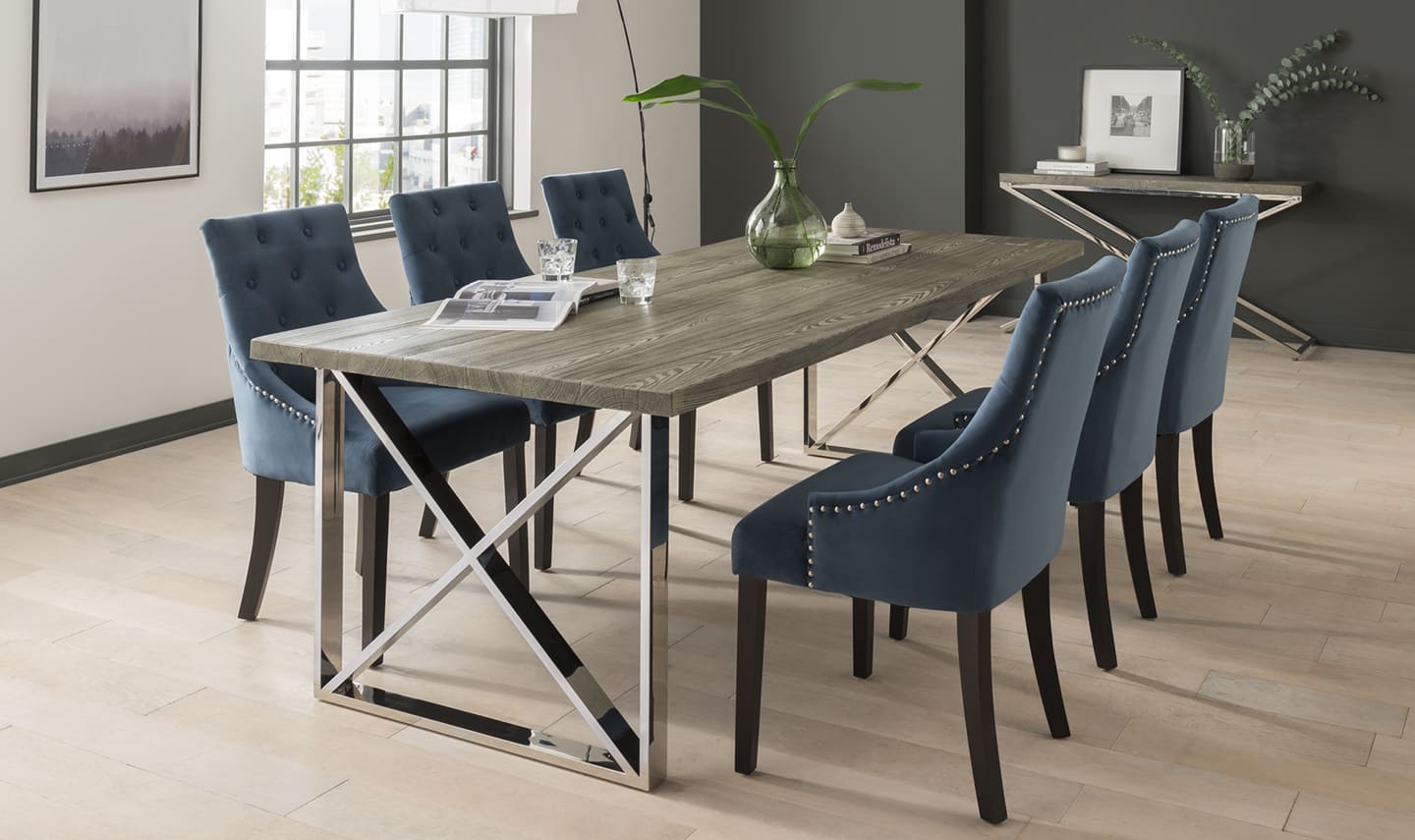 Dining Tables & Chairs