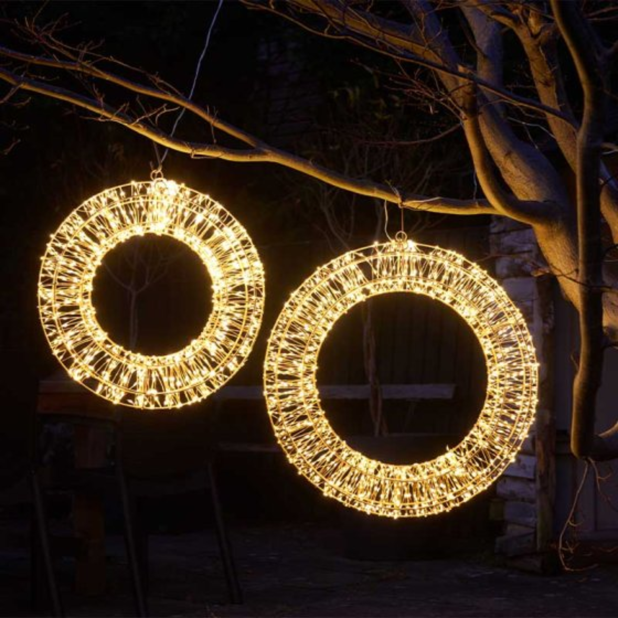 960 LED Galaxy Wreath - Warm White 2506060 Smart Garden Christmas Mulligans of Ballaghaderreen