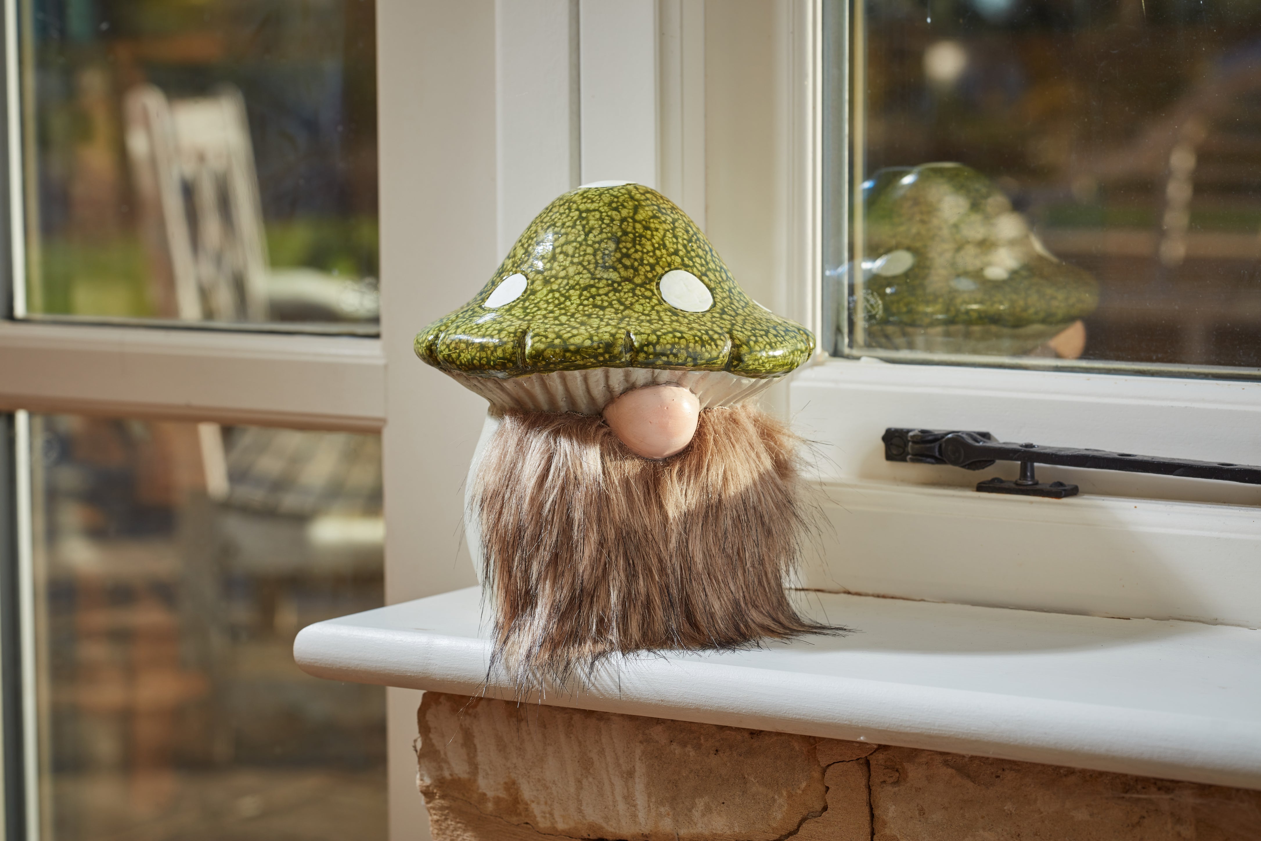 GnomeShroom - Large 5030415 Smart Garden Mulligans of Ballaghaderreen