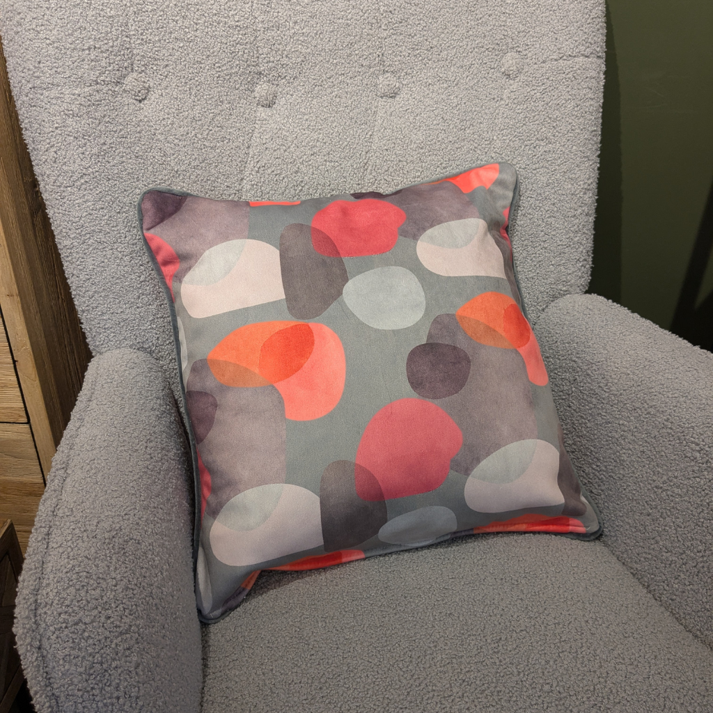 Cerise Pebbles Feather Scatter Cushion CPFSC Millford Linen Mulligans of Ballaghaderreen 