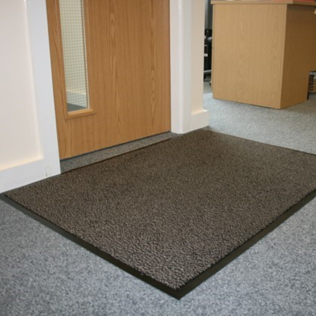 Commordore Grey/Black Barrier Mat 80x120cm 01-957 JVL Mulligans of Ballaghaderreen