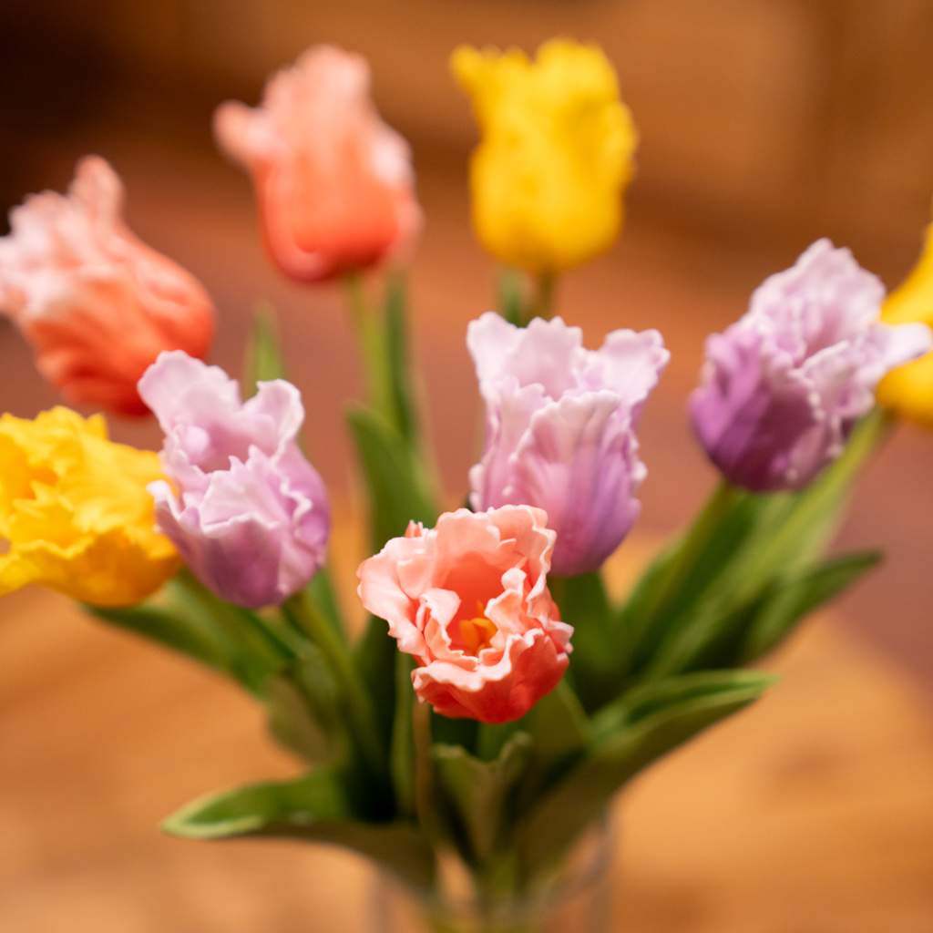 Faux Tulips Bundle in Vase TL7440 Tara Lane Mulligans of Ballaghaderreen