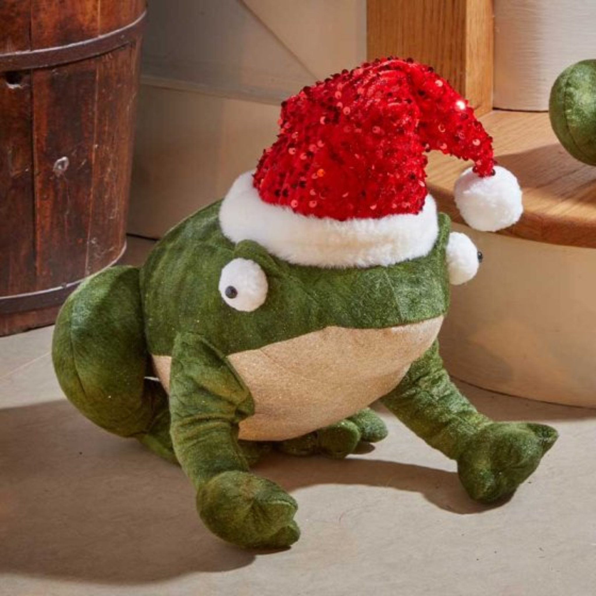 Festive Frog Large 2531556 Smart Garden Christmas Mulligans of Ballaghaderreen