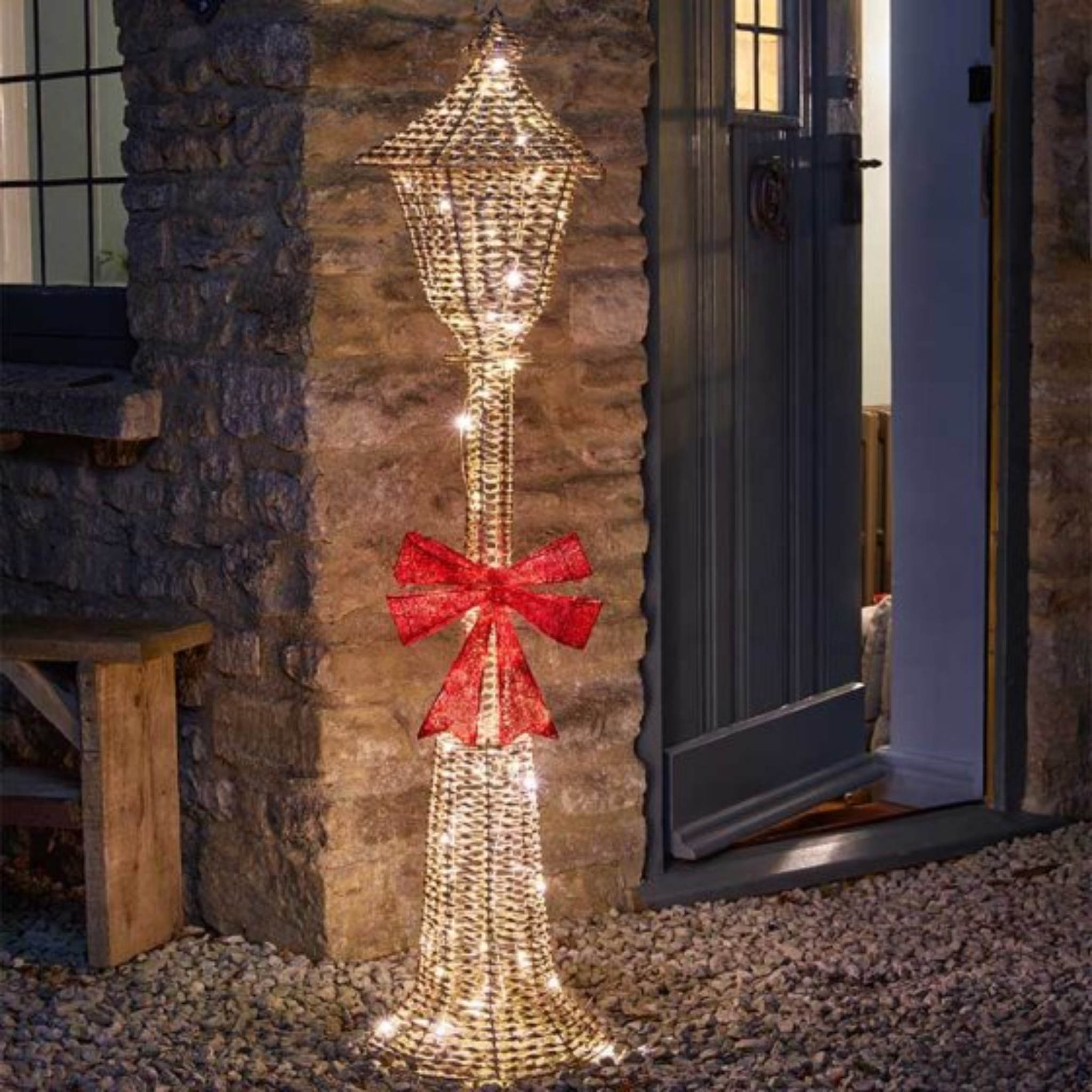 GlitterTwist Lamp Post 150cm - Gold 2506022 Smart Garden Christmas Mulligans of Ballaghaderreen