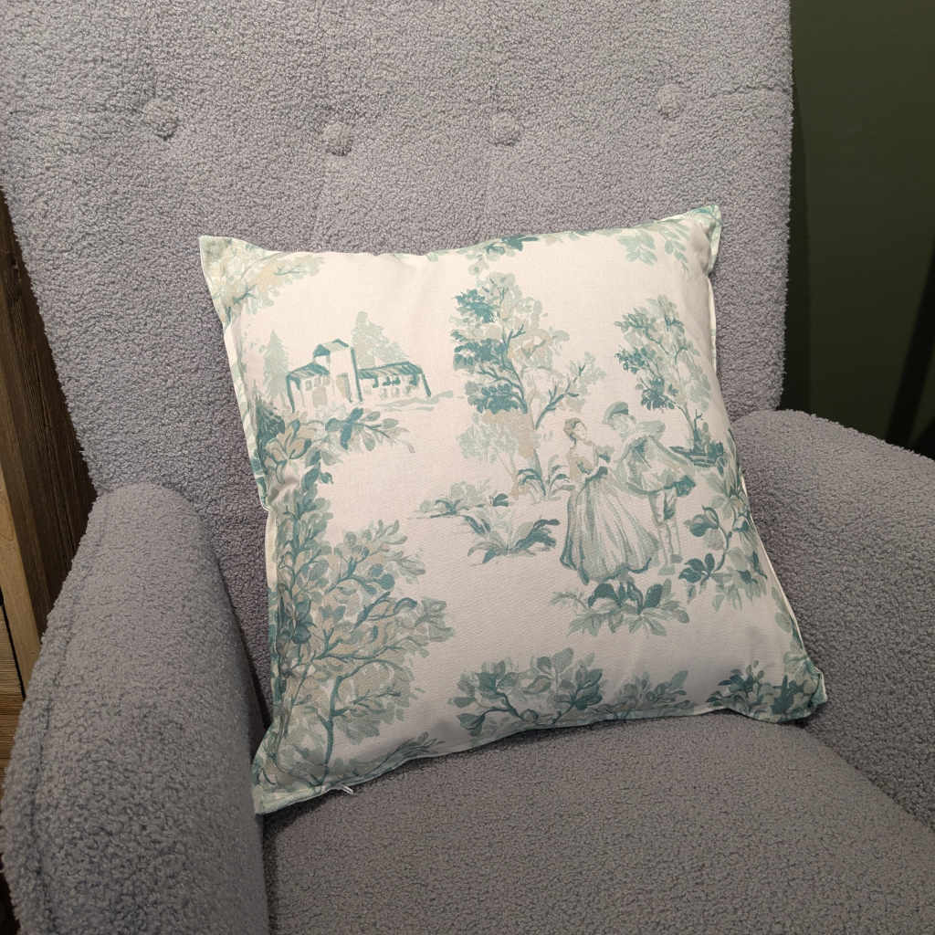 Green Tudor Feather Scatter Cushion GTFSC Millford Linen Mulligans of Ballaghaderreen 