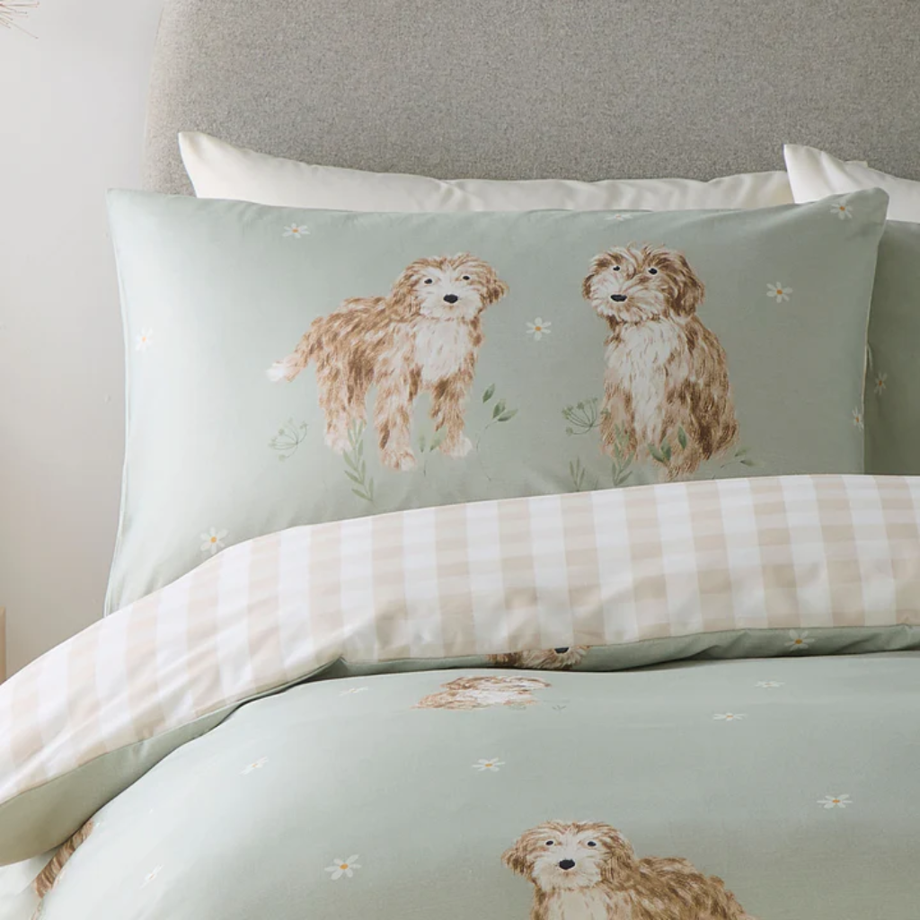Quality Quilt Set - Hattle The Cockapoo Green