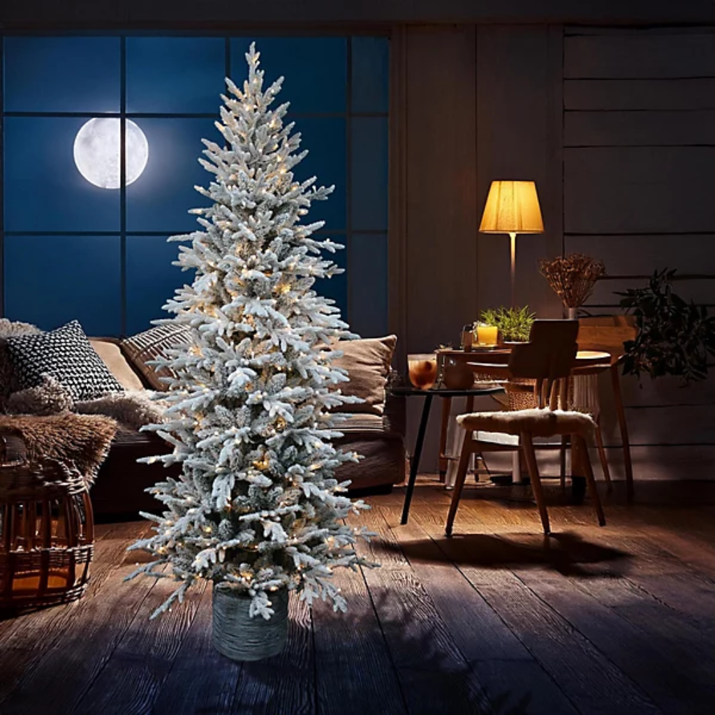 LED Piedmont Pine in Pot 5Ft 249005 Shatchi Mulligans of Ballaghaderreen