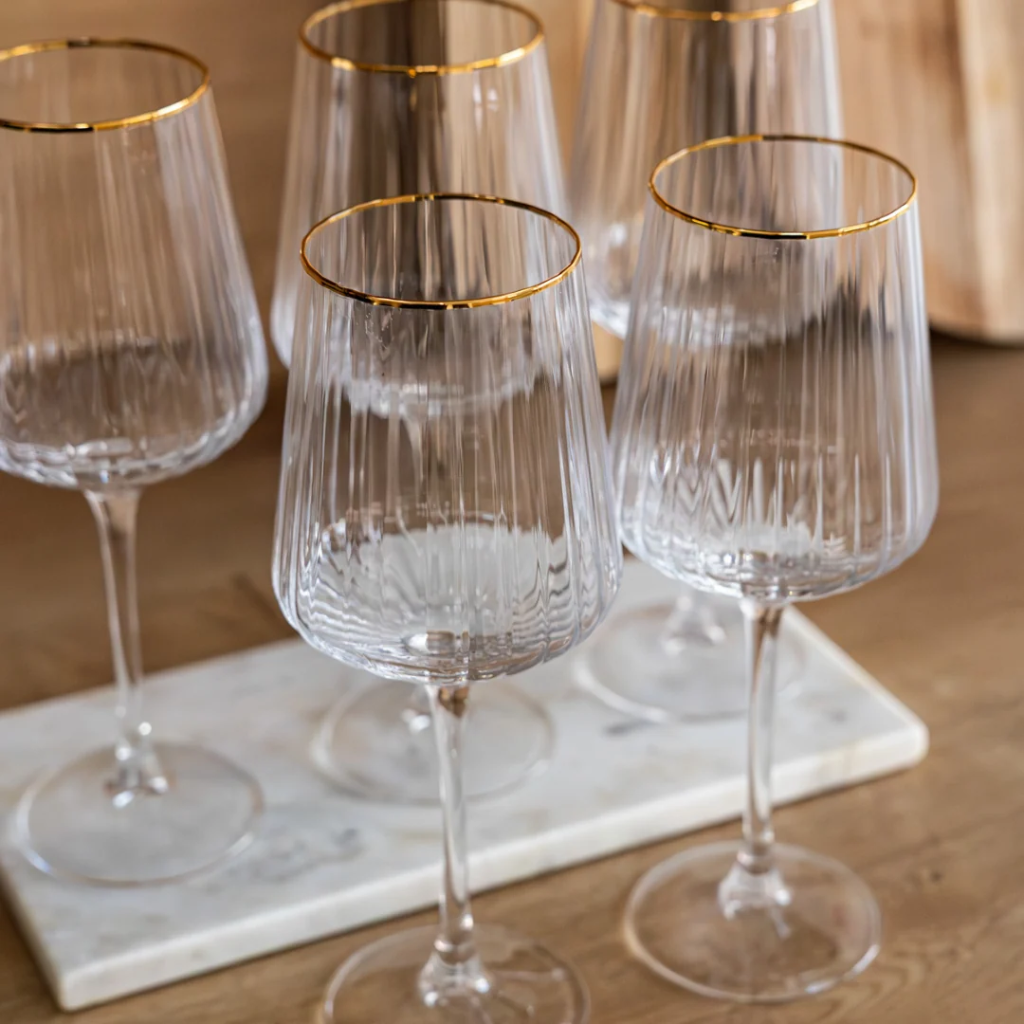 Newgrange Solstice Gold Rim Wine Glass Set 4 1710083 Kirkwood Mulligans of Ballaghaderreen