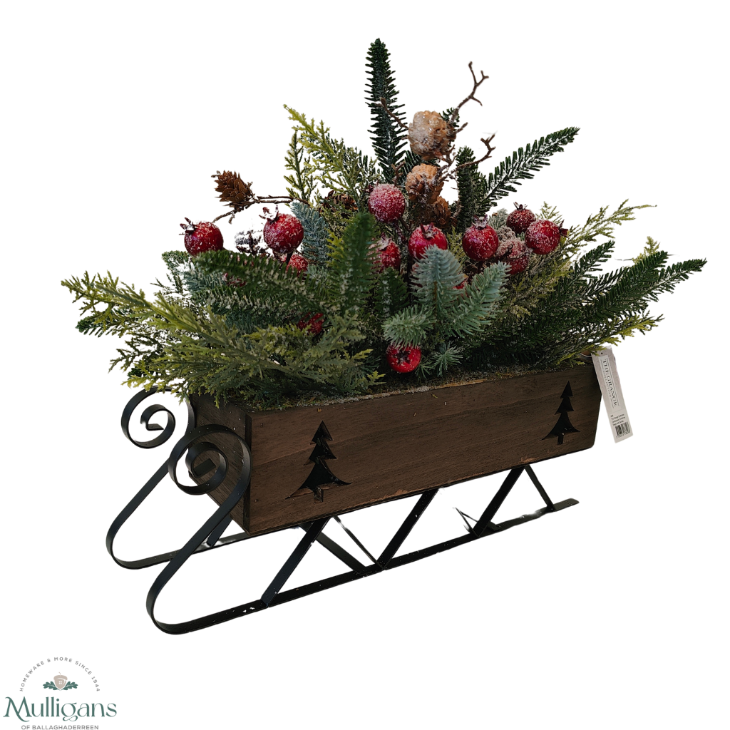 The Grange Collection Centerpiece Christmas Sleigh with Berries XM6  Mulligans of Ballaghaderreen