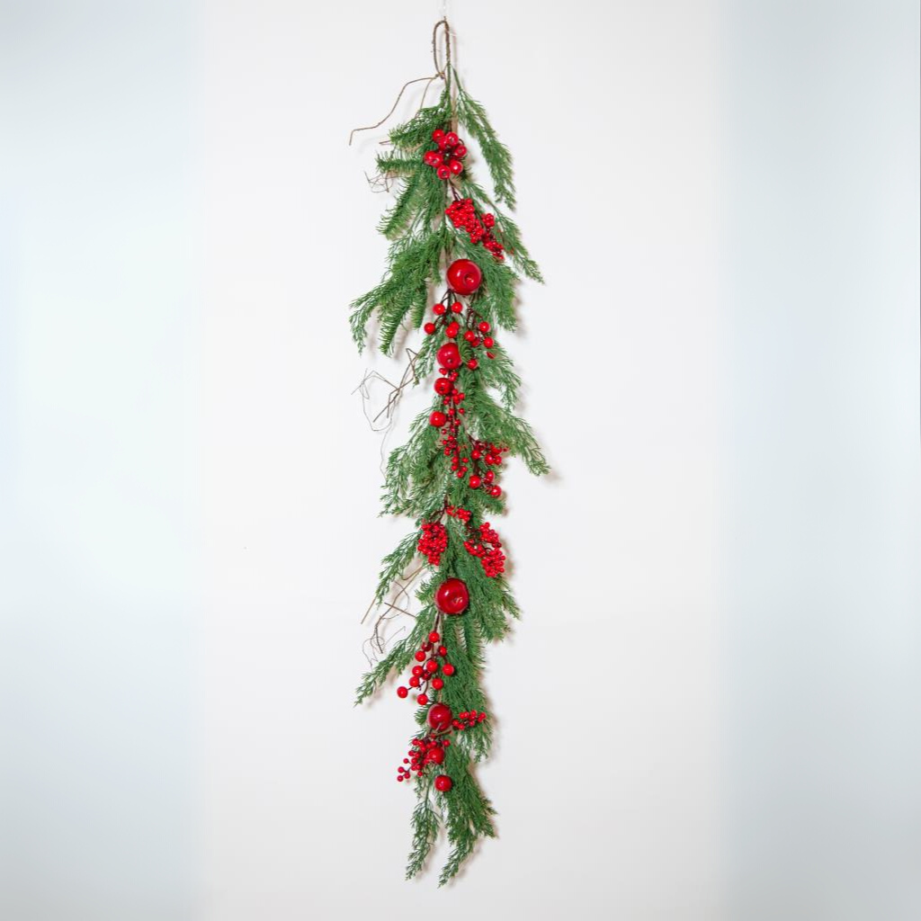 60" Red Berry Garland Y31.C45064 Harold Elmes Mulligans of Ballaghaderreen