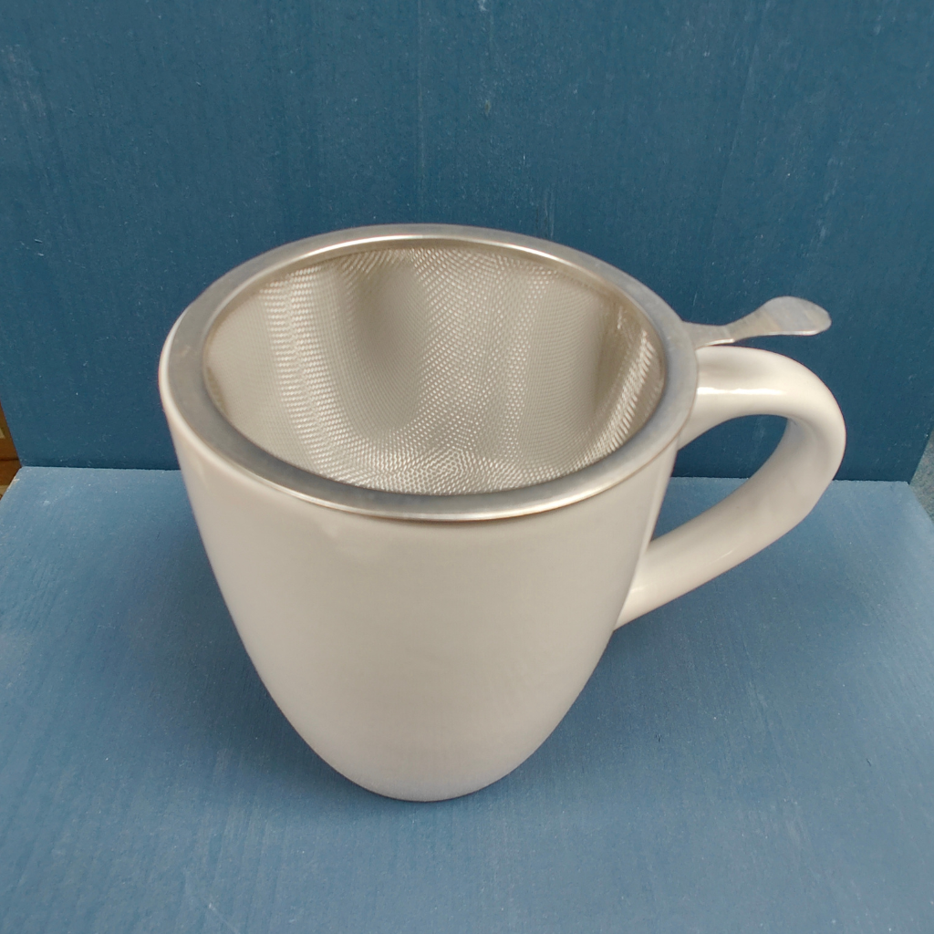 White Mug With Filter & Lid 320ml JK154002F Kavanagh Giftware Mulligans of Ballaghaderreen
